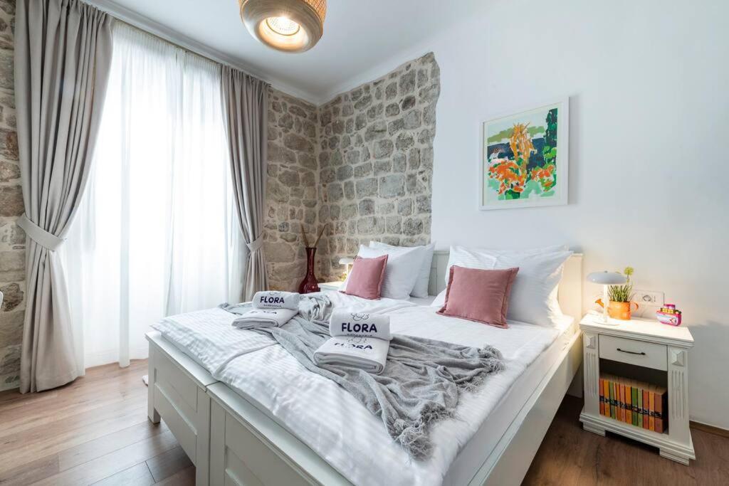 Flora-Heartbeat Old City Three Bedrooms Apartment Dubrovnik Exterior foto
