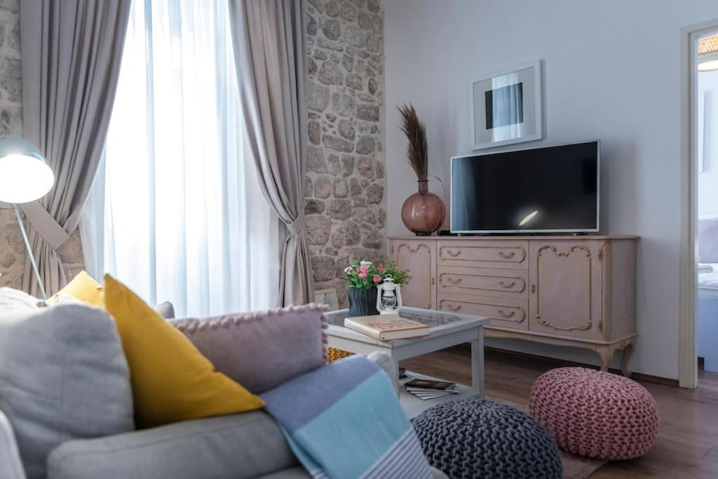 Flora-Heartbeat Old City Three Bedrooms Apartment Dubrovnik Exterior foto