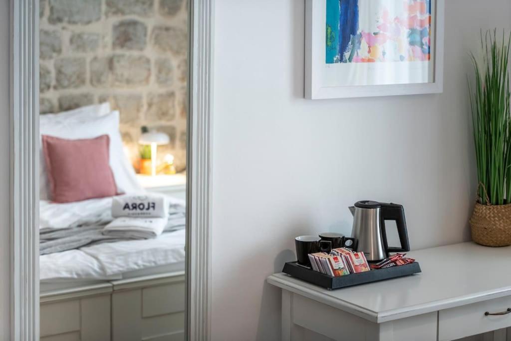 Flora-Heartbeat Old City Three Bedrooms Apartment Dubrovnik Exterior foto